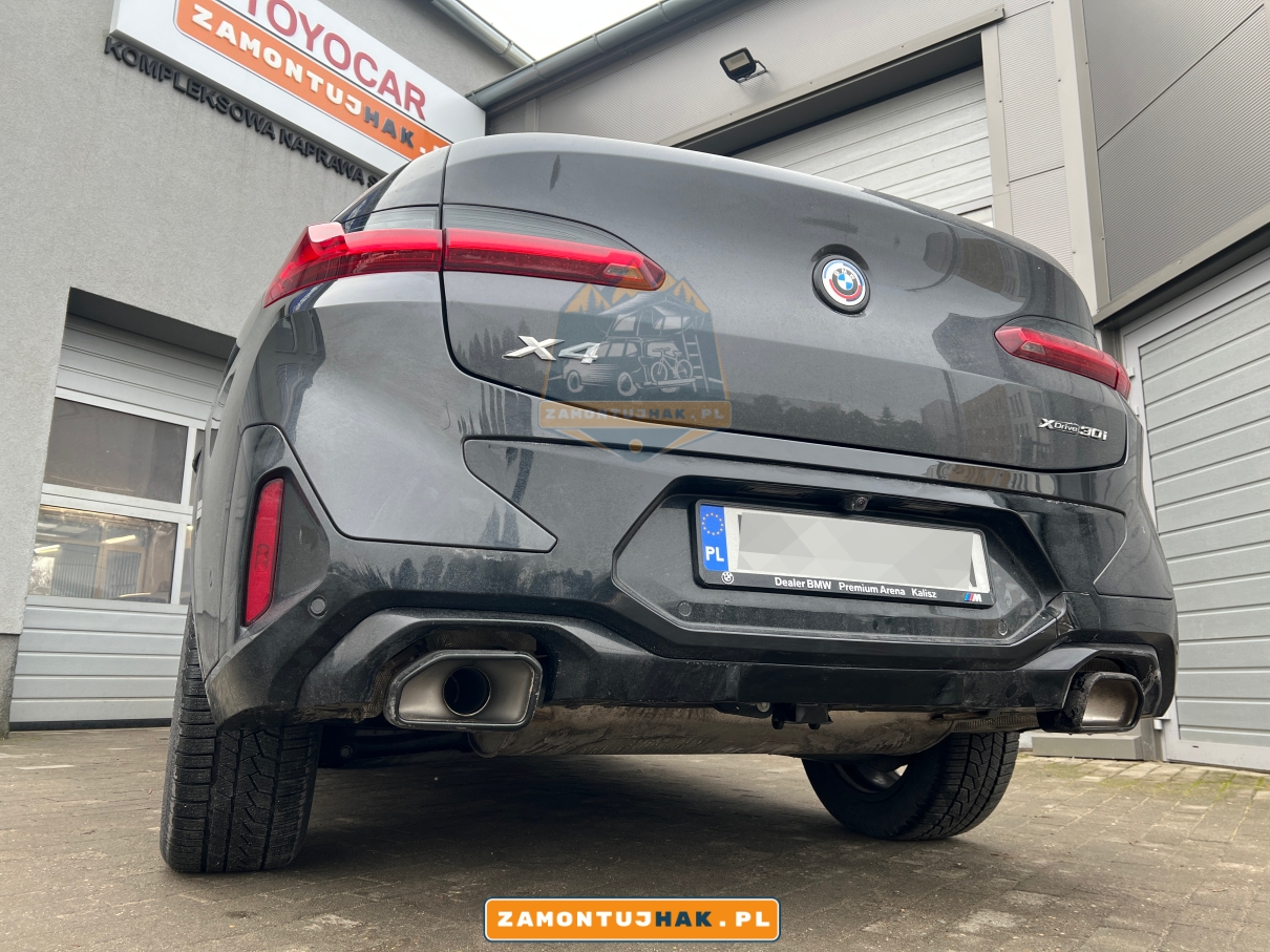 Montaż haka holowniczego w BMW X4 G02 LCI do przyczepki dla motocykla